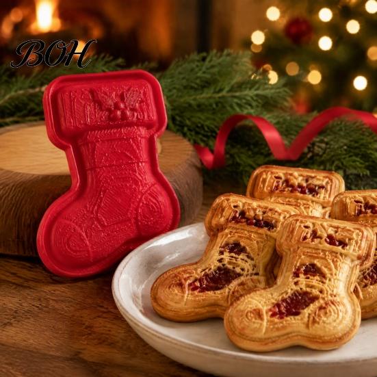Festive Pattern Embosser Christmas Mini Pie Mold, Plastic Hand Press Pastry Durable Decorative Bakeware for Pastries Cookies And Fondant Maker Set
