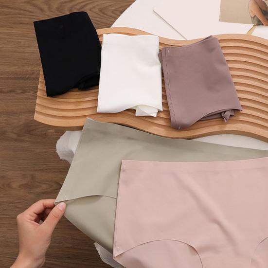 Женское бесшовное хипстерское нижнее белье, не скрывающее тело, мягкие эластичные трусы, полностью закрывающие тело, дышащие трусики со средней посадкой, невидимые трусы