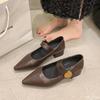 Fashion Vintage Pointed Toe Strap Follow-up Shoes for Spring 2025 New French Style Mary Jane Small Leather with Soft Sole Le Fu Shoes