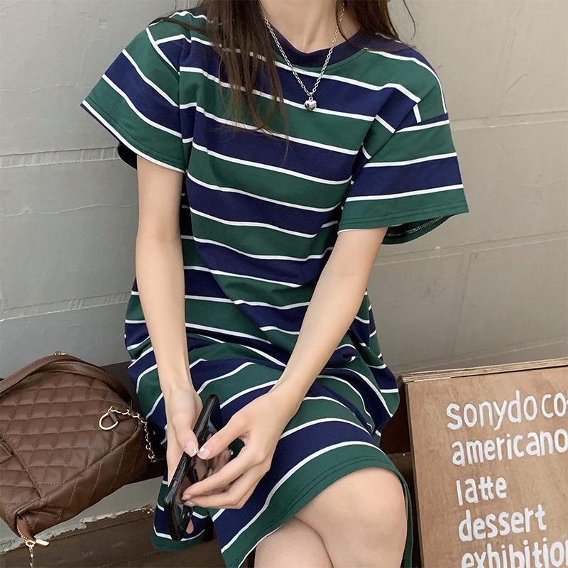 Женское платье в полоску со скрытыми боковыми карманами, летнее, корейское, средней длины, свободный разрез, чтобы показать тонкий