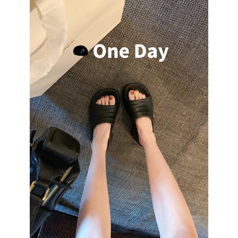 ~ Сибуя Спайс Герл~ Круглая голова Широкое лицо Толстая подошва Артефакт для увеличения роста Делает ноги длинными Верхняя одежда Шлепанцы