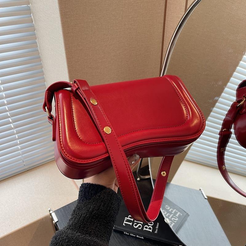 Нишевая сумка подмышку женская осенне-зимняя новая модная маленькая квадратная сумка премиум универсальная сумка-мессенджер