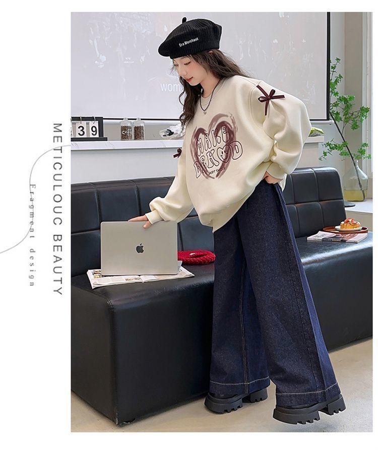 Свитшот для девочек с флисовой подкладкой и вставками: Стильный осенне-зимний пуловер для детей