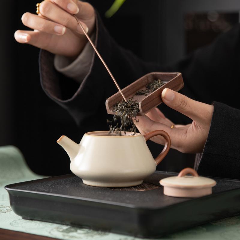 Ru kiln Kung Fu tea set, household personal special light luxury hotel single person one or two people side handle pot teacup tea tray