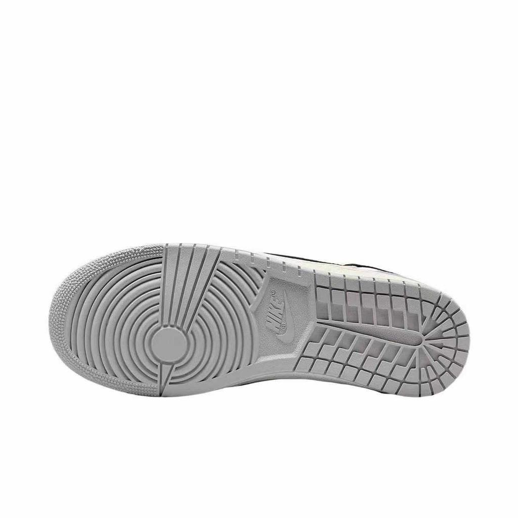 Nike Кожаный заменитель Кроссовки Skyline Low Прочные Поддерживающие Амортизирующие Низкие Ретро Баскетбольные Кроссовки Женская кроссовка IQ0704-101
