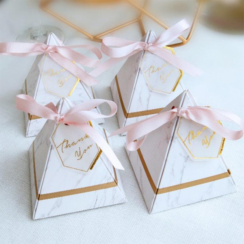 20 шт. Европа Треугольная пирамида Стиль Конфетная коробка Свадебные принадлежности Бумажные подарочные коробки KTY