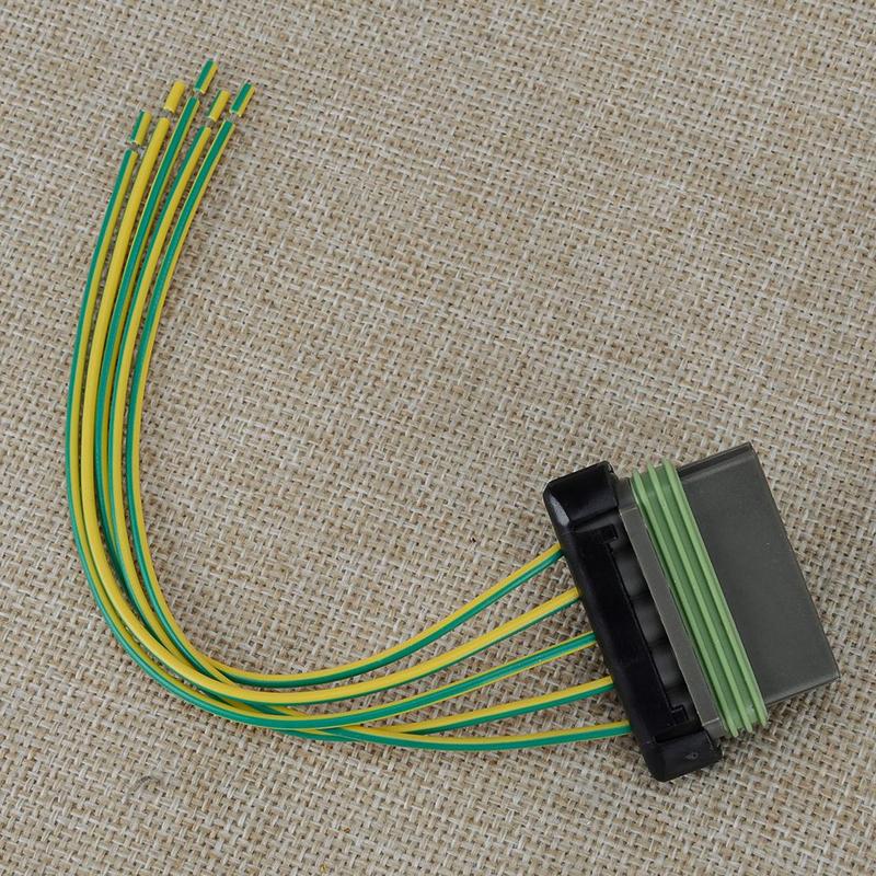 Truck & SUV Tail Light Circuit Board Connector Pigtail Fit for Chevrolet & GMC C1500 C2500 C3500 15305873 88860492 1P1307 645593