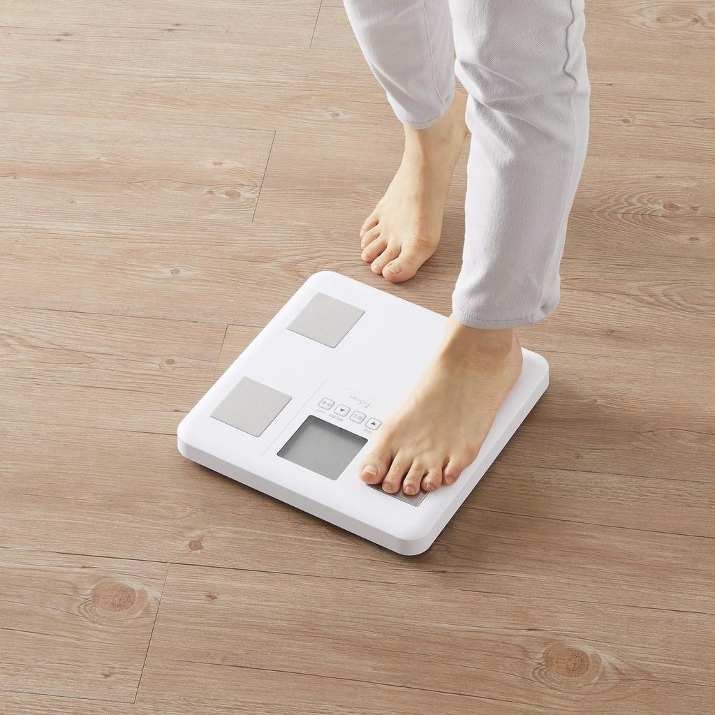Tanita Body Composition Meter Automatic Recognition Easy Measurement with Riding Pita Function White FS-400-WH