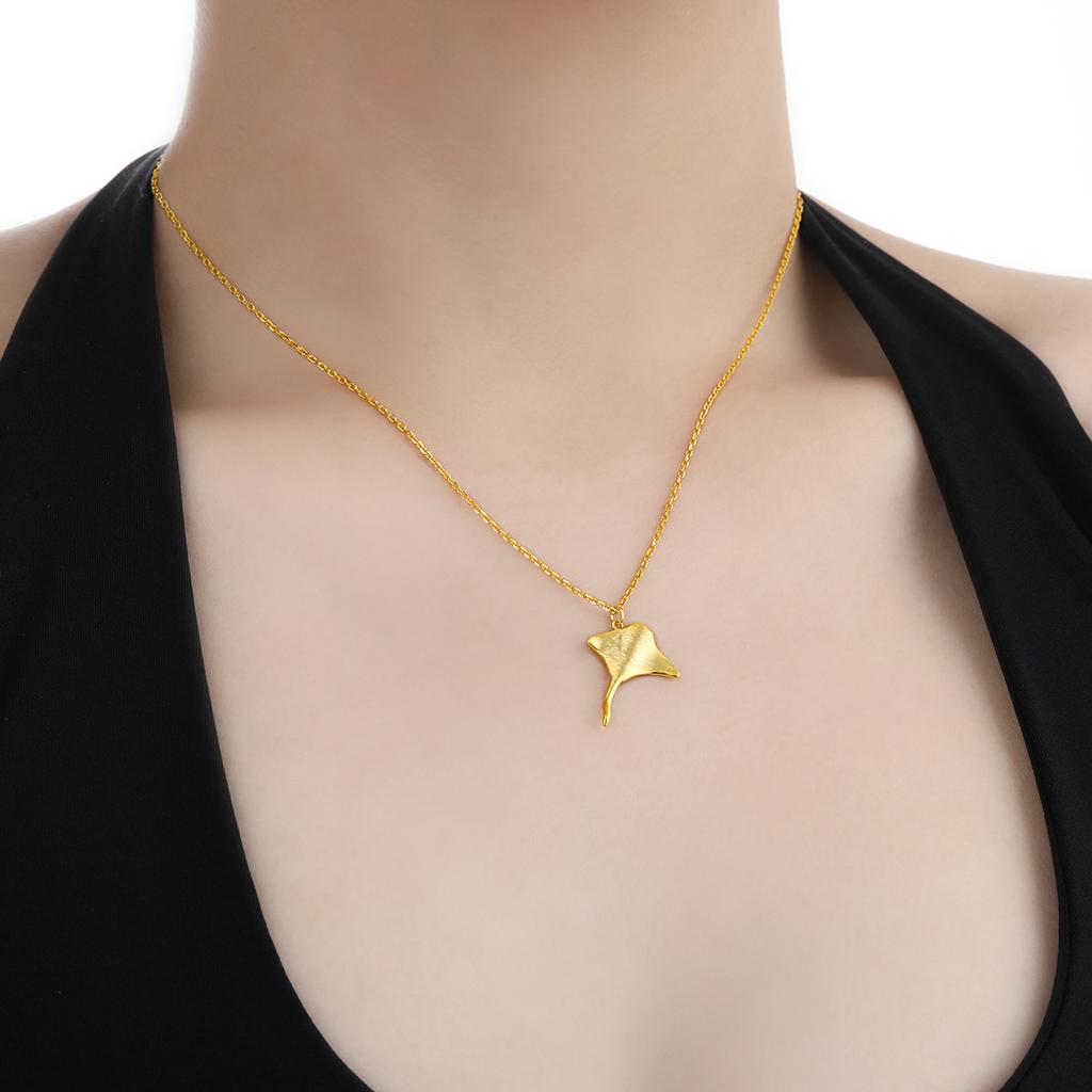 Matte Brushed S925 Sterling Silver Stingroin Necklace Women Texture Fish Pendant Minimalist Daily Wear Fine Jewelry