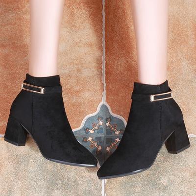 Модные женские замшевые сапоги, ботильоны из флока, женская зимняя обувь, модные женские сапоги 2024 года, новые сапоги на высоком каблуке, остроносые сапоги