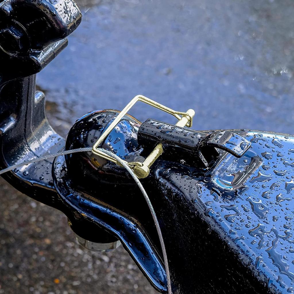 Pack of 10 Gold Trailer P – 2-3/4" x 1/4" (L x W) – Featuring PTO P, Lock P, Trailer Hitch P, and Shaft Locking Coupler P for Farm Trailers,