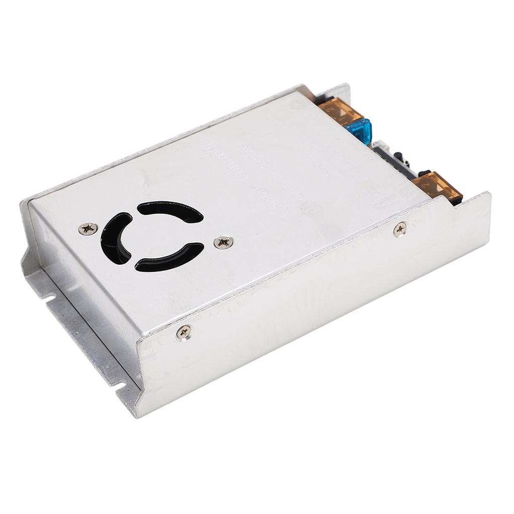 Контроллер повышения солнечной энергии MPPT 98% Коэффициент преобразования 1 Кнопка сброса Солнечный контроллер для электромобиля 12В-50В