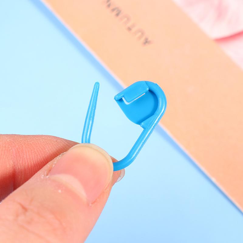 100 шт. маркер смешанного цвета, маленькая булавка, пластиковый вязальный крючок, инструмент для вязания