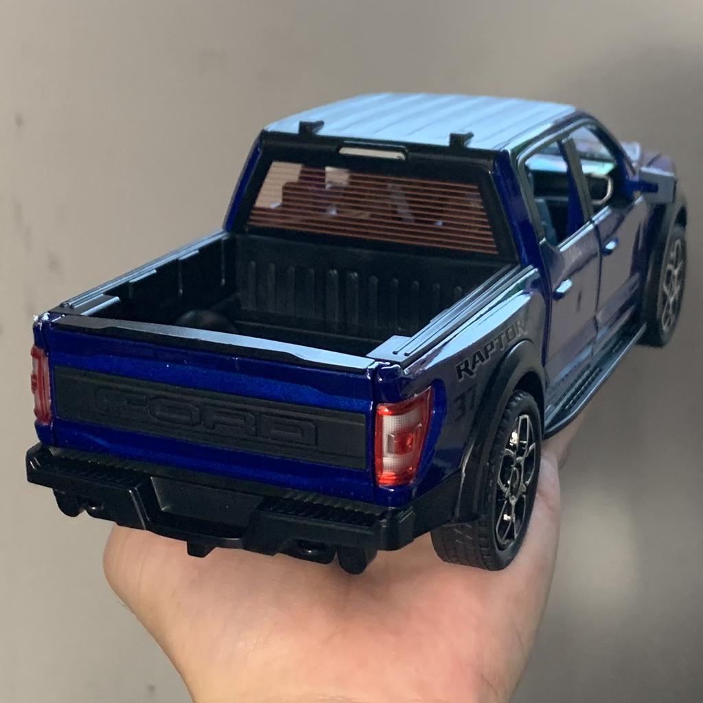 1:20 Форд Раптор F150 Пикап Игрушечная Модель Машины Со Звуком Светом Открывающимися Дверями Литая Металлическая Модель Коллекция Игрушек Друг