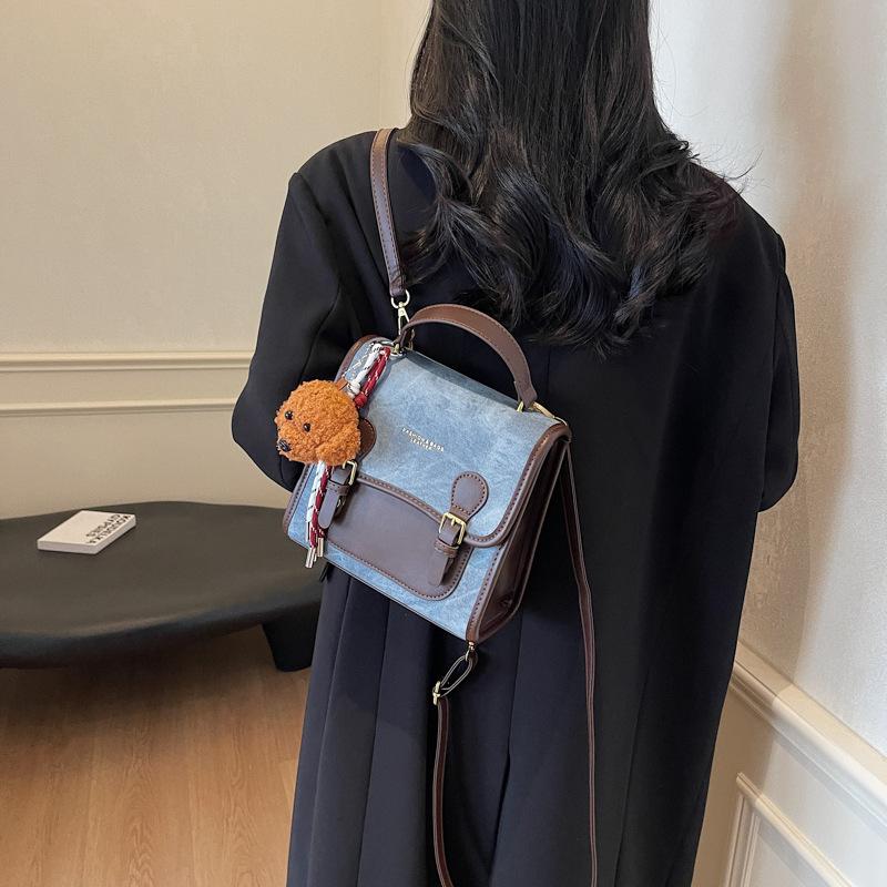 Retro Fashion Matte Contrasting Backpack Women's 2025 New Trend Versatile Handbag Commuter Casual Women's Bag