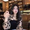 Однотонные сетчатые блузки с цветочным принтом Пэчворк Топ для офисной леди Модная корейская кружевная футболка Весна Осень