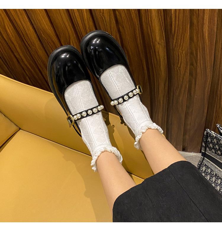 Модные весенние туфли Лолита Женские джинсы Мэри с пряжкой на ремне Лакированные кожаные туфли на плоской подошве для девочек Косплей JK Обувь Женские кроссовки