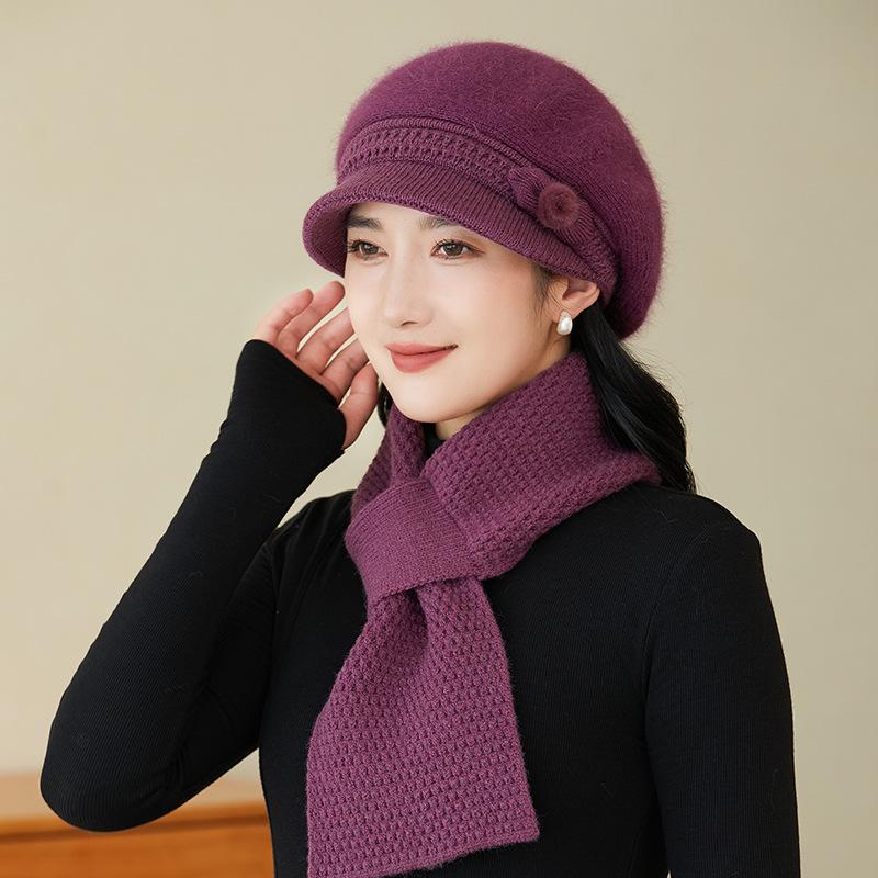 Осенние и зимние шапки для людей среднего и пожилого возраста Женские флисовые утепленные наушники Вязаные шерстяные шапки Меховые кепки с козырьком