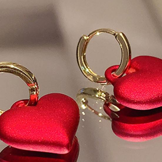 1 Pair Luxury Romantic Clip Earrings Frosted Red Heart Drop Earrings Party