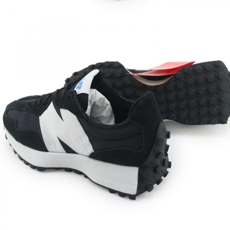 New Balance 327 Черный