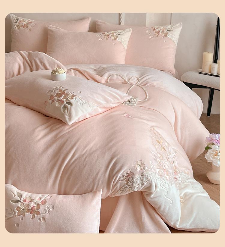 Autumn and Winter Light Luxury Exquisite Embroidery Thickened Warm Milk Velvet Four Piece Set - Elegant Paper
