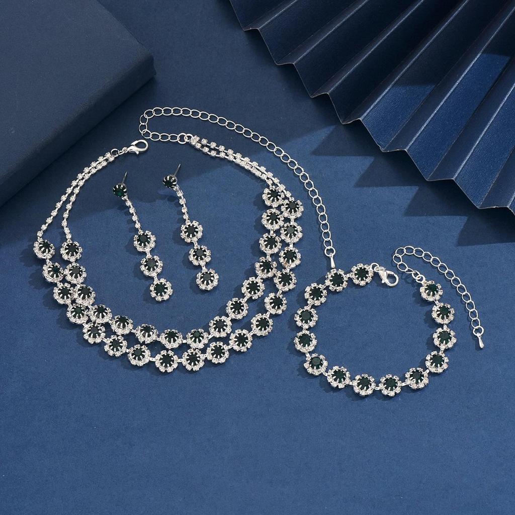 Wedding Bridal Necklace & Earrings Set for Women - Dazzling Full Diamond Design with Fashion Claw Chain