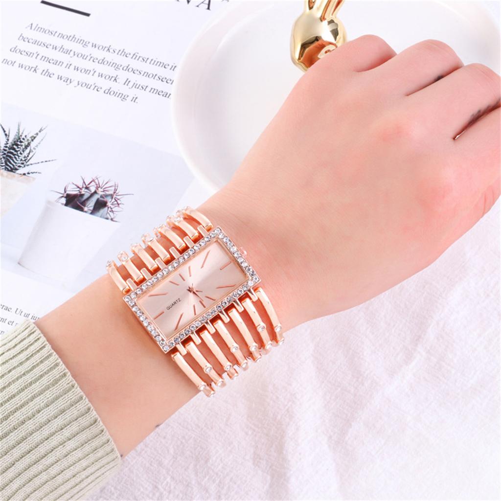 Women Fashion Leather Watch