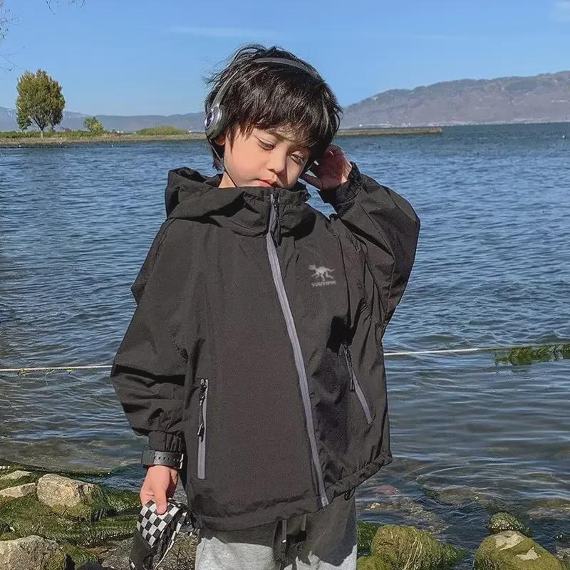 Куртка с капюшоном для мальчиков весна-осень 2024 г. - модная детская верхняя одежда