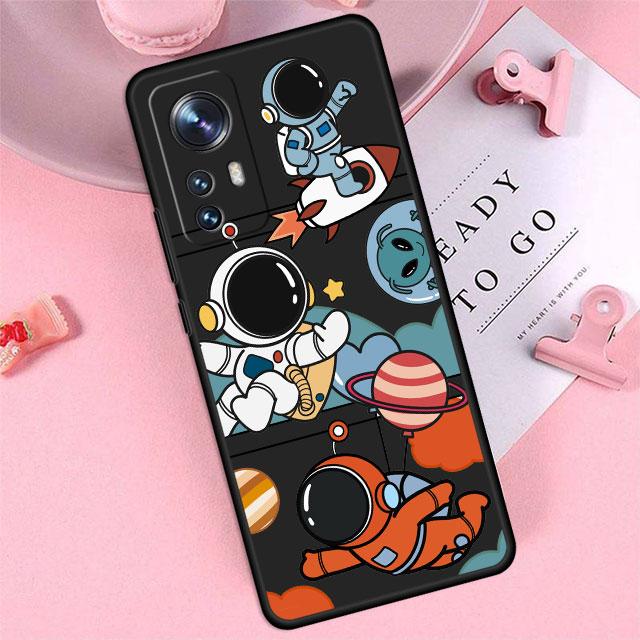 TPU Soft Cartoon Astronaut Luminous Silicon Shell Case Coque for Xiaomi Mi 12S 10 10T 11X 12 Pro 10S 11i 12X 11T 11 Lite 10 Bag