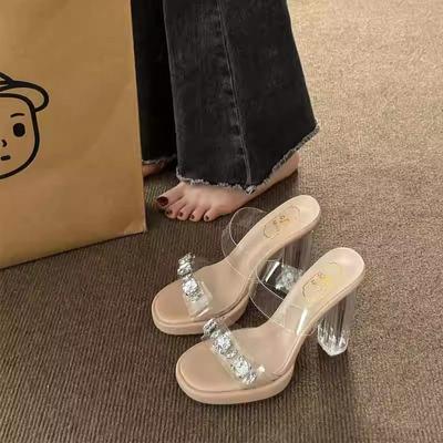 Женская обувь – Босоножки