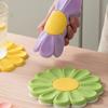 Daisy Shape Silicone Coaster Kitchen Table Heat Resistant Anti-scalding Mat Cup Tableware Placemat Table Decoration