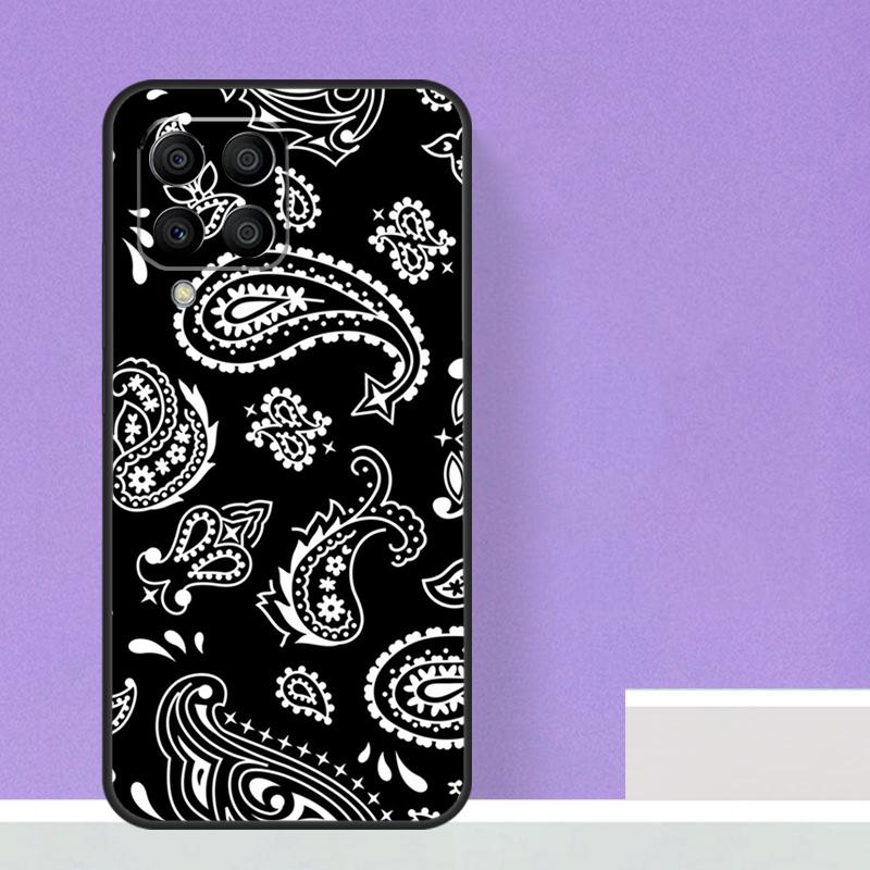 Черный чехол-бандана с узором пейсли для Samsung Galaxy M14 M34 M54 M31 M11 M13 M53 M51 M12 M32 M52 M16 M36 M56 M15 M35 M55