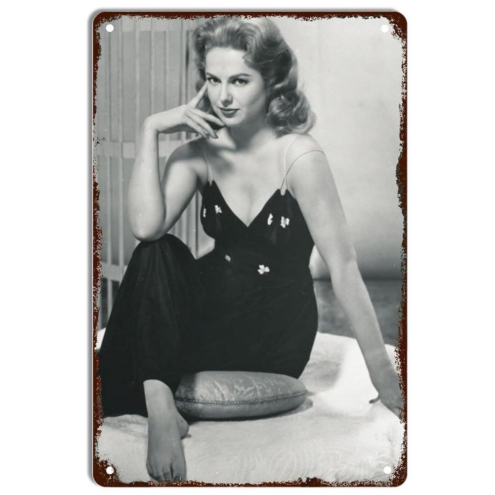 Металлические жестяные таблички Пинап Сексуальные девушки Настенное украшение Табличка Винтажный художественный плакат Жестяная картина для мужской пещеры Дома Кафе Сада Клуба Бара