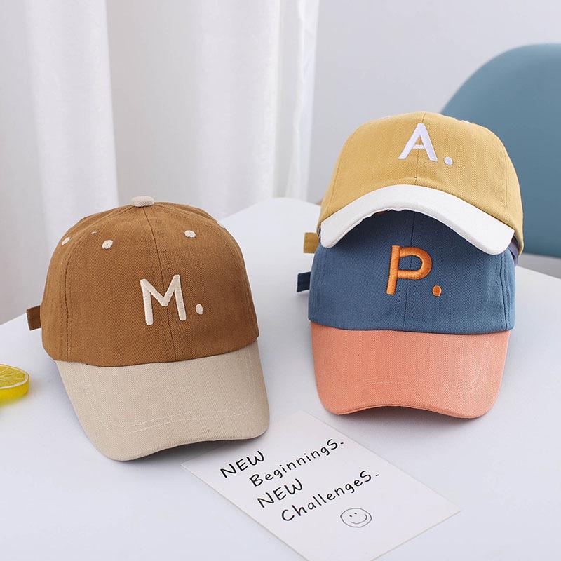 Бейсболка с вышитыми буквами для малышей, новая спортивная кепка с козырьком от солнца, регулируемая детская кепка для мальчиков и девочек от 1 до 3 лет