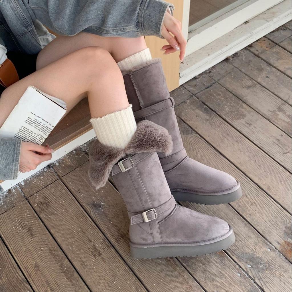 New autumn and winter tall belt buckle, thin thick-soled warm snow women's boots, but two women's boots