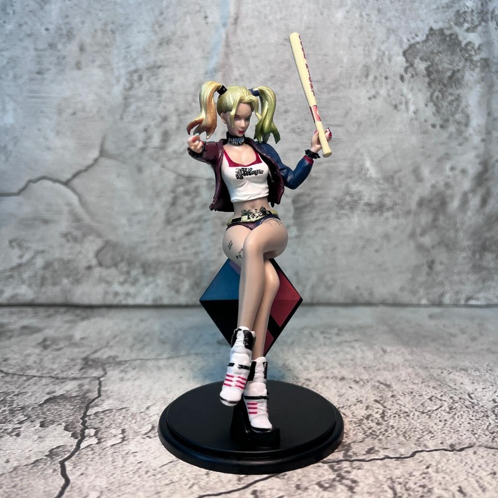 11-15cm Anime Harley Quinn seated Harley Quinn anime character PVC figurine Toy statue