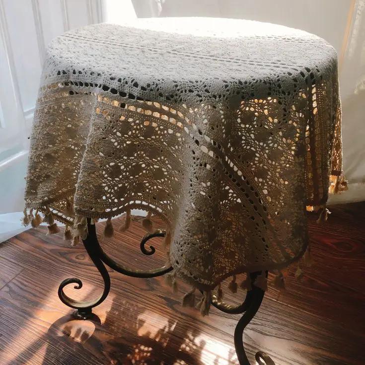 Вязаная крючком кружевная выдолбленная скатерть прикроватная тумбочка для телевизора, холодильника, декоративная крышка с белой бахромой, квадратная настольная ткань