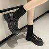 Модные туфли на плоской подошве на платформе, эластичные носки, дизайнерские женские туфли до щиколотки, модные зимние короткие ботинки для ходьбы 2024 года, женские готические ботинки челси