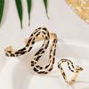 Комплект из манжет и кольца с леопардовым принтом в стиле бохо-шик, идеально подходит для повседневного образа или отпуска