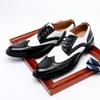 Fashion Formal Oxfords Shoes for Men White Black Real Cow Patent Leather Business Lace-up Wingtip Toe Brogue Wedding Mens Dress Shoes