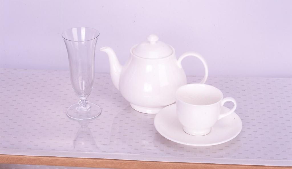 Towa Sangyo Kitchen Sheet for Cupboards, 30cm Wide, Anti-Slip, Anti-Scratch, Clear