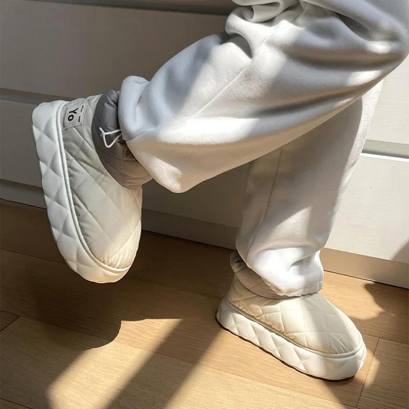 Женские зимние ботинки, толстая подошва, нескользящая мягкая подошва, теплые домашние плюшевые ботинки для снега, новые водонепроницаемые короткие меховые ботильоны для отдыха на открытом воздухе