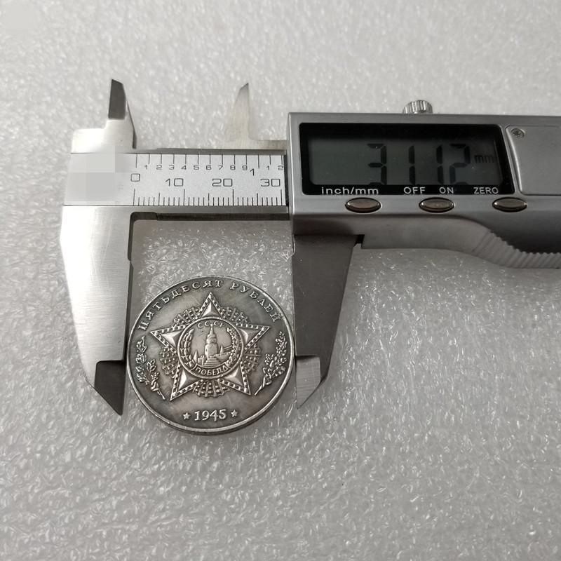 1/2 шт. Памятная медаль танка Т-70 Советского Союза Серебряная монета СССР СССР Монета Значок Коллекция