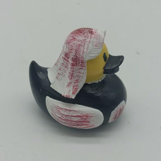 Alien Duck Resin Ornament Duck Figurine Unique Gift for Gothic Punk Lovers Home Office Bedroom Decoration