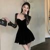 Women's Lace Long Sleeve Splicing Skinny Velvet Umbrella Pendulum Dress