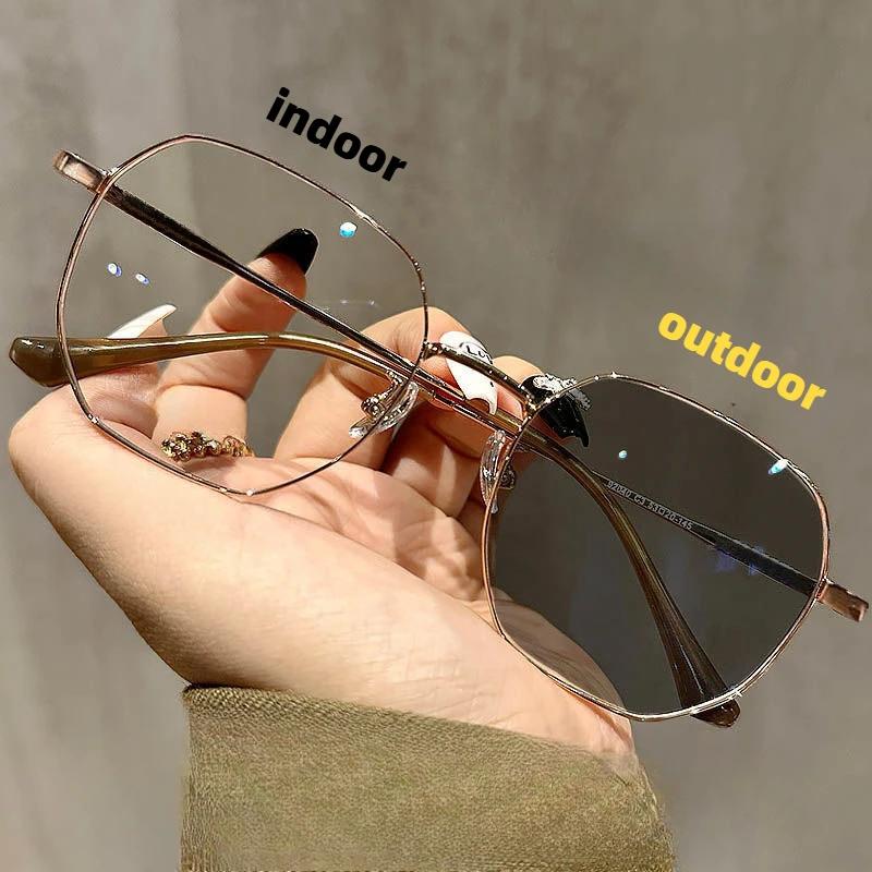 Ультралегкие роскошные фотохромные очки для близорукости в металлической оправе с защитой от синего света, симпатичные женские очки для близорукости, деловые мужские очки