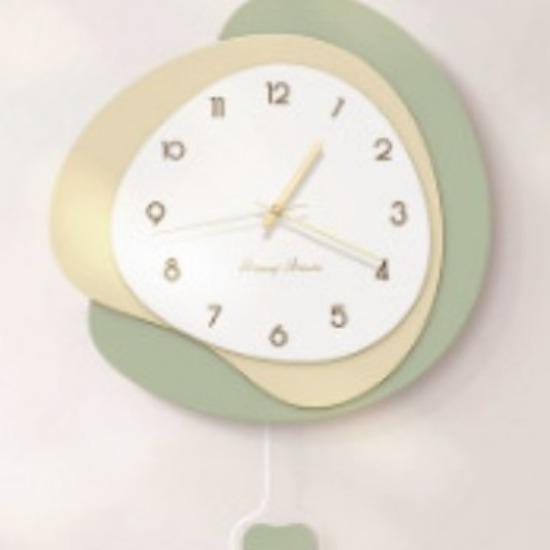 Часы в кремовом стиле Настенные часы для гостиной Модные часы Художник использует бесшумные настенные часы Высококлассные настенные часы