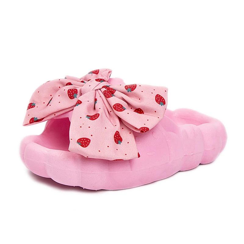 2024 Детские уличные тапочки для девочек, летняя новая мода, сладкие бабочки, клубника, мягкая подошва, нескользящая, повседневная пляжная обувь