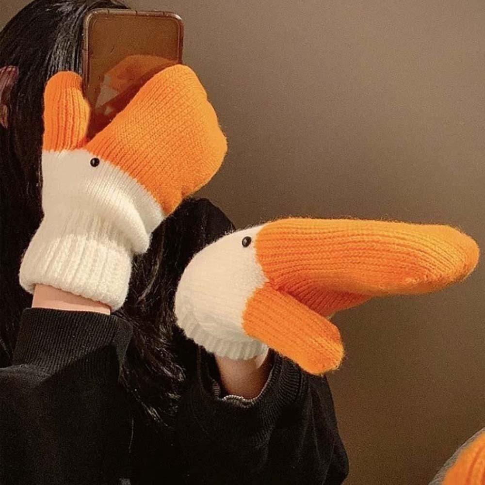 Creative Orange Cartoon Goose Gloves Windproof Polyester Winter Knitted Gloves Thickened Warmer Anti-cold Mittens Outdoor