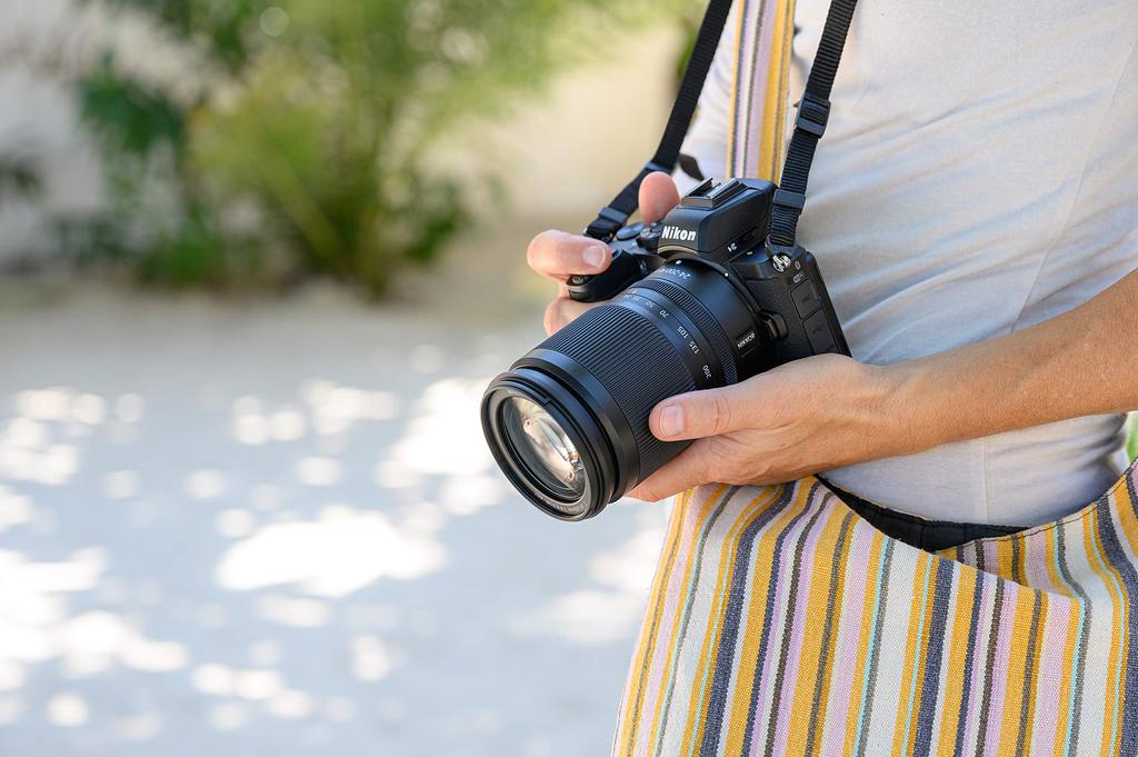 Nikon Telephoto High Magnification Zoom Lens NIKKOR Z VR Z Mount Full Size Compatible 24-200mm F/4-6.3 NZ24-200